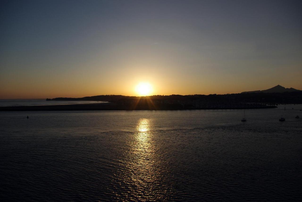 Appartamento Paseo Butron By Basquelidays Hondarribia Esterno foto